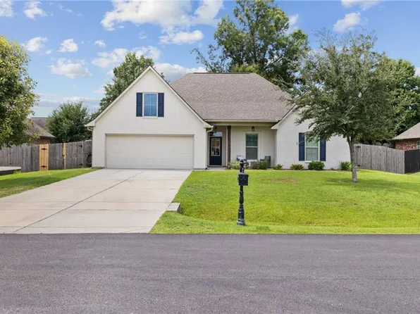 709 English Oak Dr, Madisonville, LA 70447