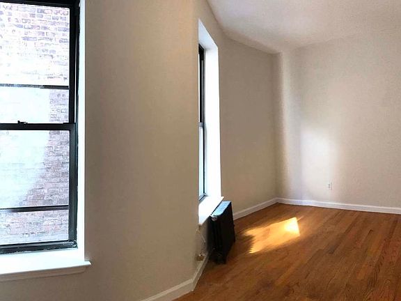 4th image of 329 W 35th St #5