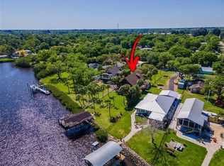 608 SW Dickman Dr, Ruskin, FL 33570