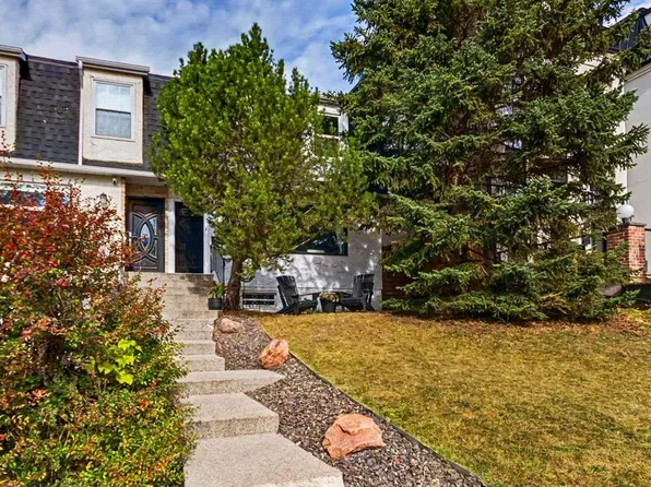 2206 S 29th Ave SW, Calgary, AB T2T 1N7