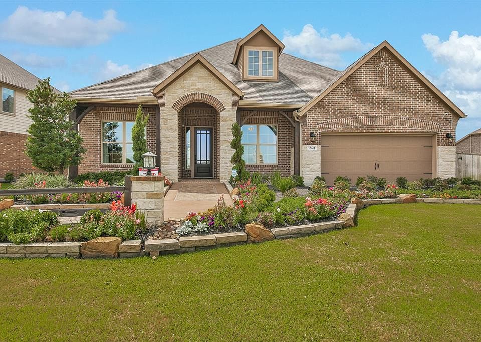1st image of 15611 Ponderosa Bend Dr