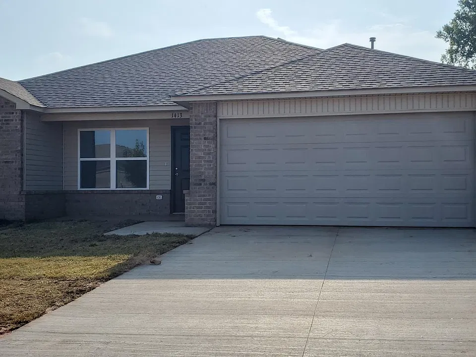 1413 Peridot Ln