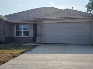 1413 Peridot Ln, Noble, OK 73068