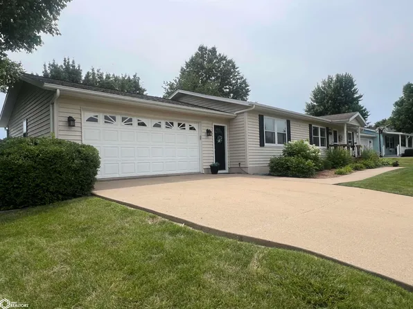 1403 Dogwood Dr, Fairfield, IA 52556