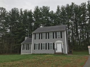 184 South Rd, Londonderry, NH 03053