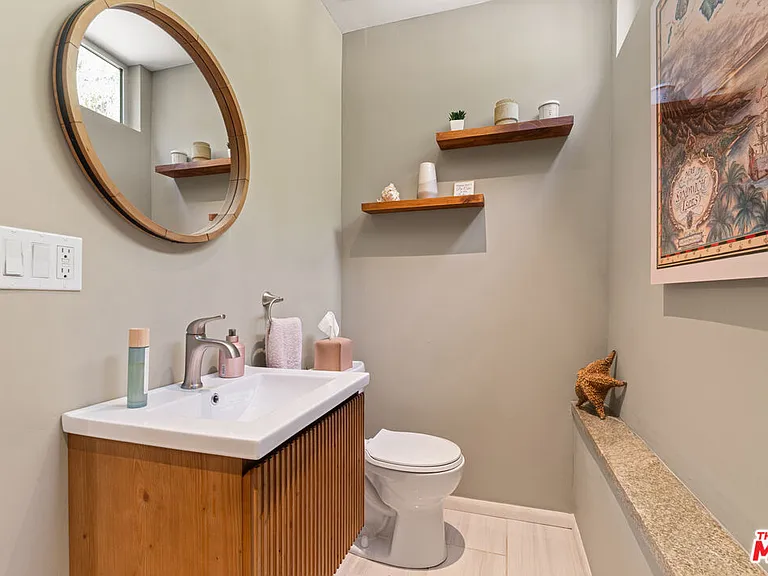 1853 Nichols Canyon Rd — Photo 14