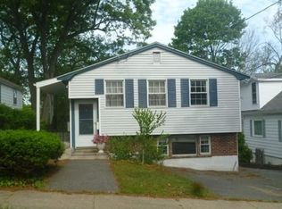 33 Argyle Rd, Arlington, MA 02476