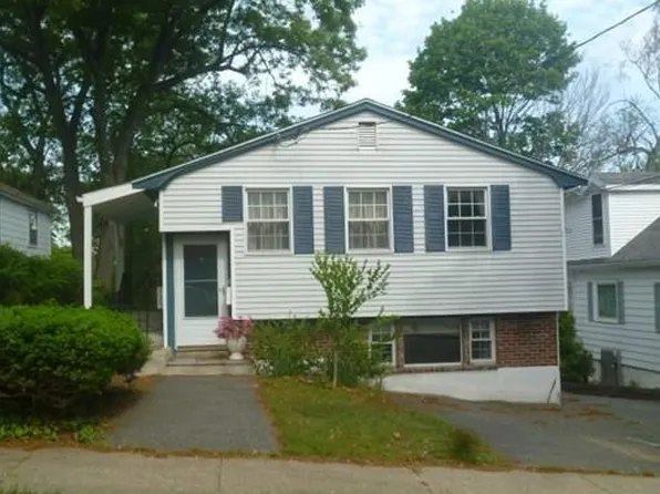33 Argyle Rd, Arlington, MA 02476