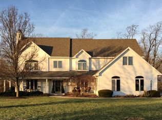1516 N Meadows Ct, Columbus, IN 47203