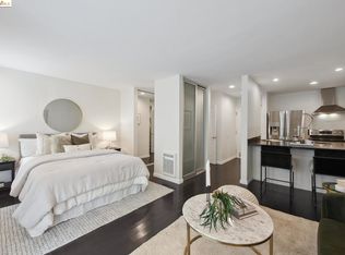 150 Pearl St APT 318, Oakland, CA