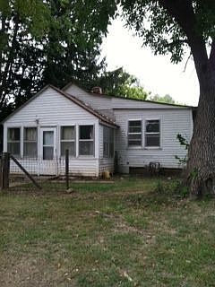 2nd image of 2120 4th Ave