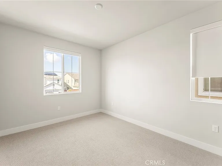 16717 Dara Ave — Photo 36