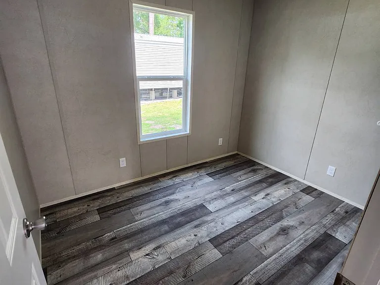 14142 Lorraine Rd #38 — Photo 9