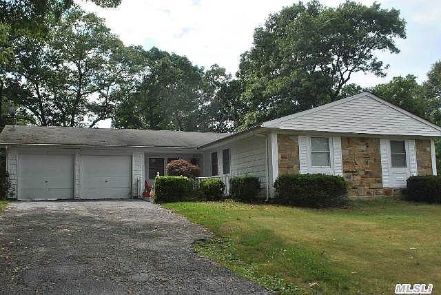 1st image of 94 Wedgewood Dr
