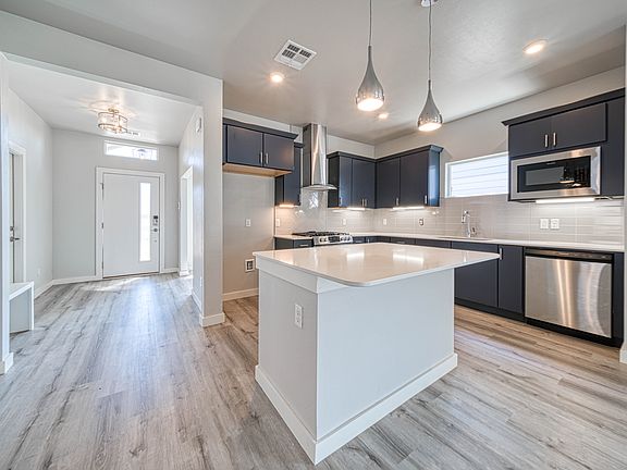 5th image of 505 NW 175th St