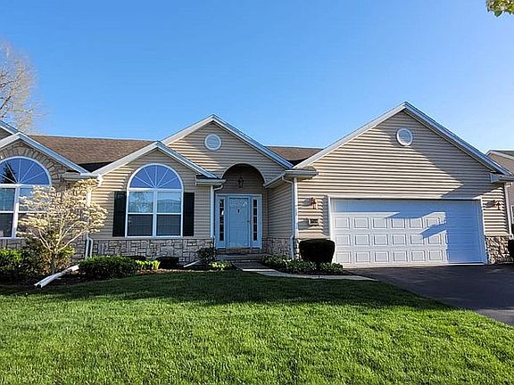 2nd image of 6493 Black Diamond Ln