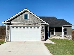 626 Colby Ridge Blvd, Winchester, KY 40391