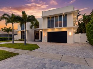 284 NE 7th Street, Boca Raton, FL 33432