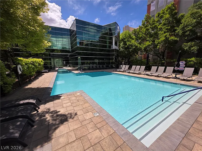 62 E Serene Ave #225 — Photo 9