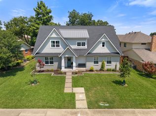 318 Oakcrest Dr, Richardson, TX 75080