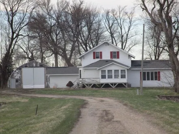 44375 60th St, Blue Earth, MN 56013