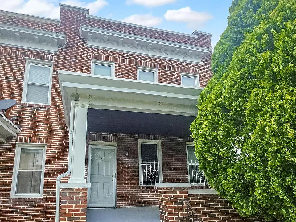 3200 Normount Ave