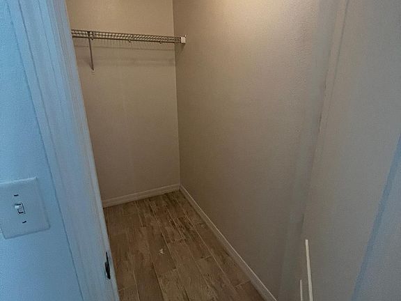 3rd image of 1662 Buckeye Falls Way