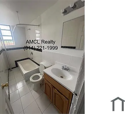 1 bed, $2,400 — Photo 4