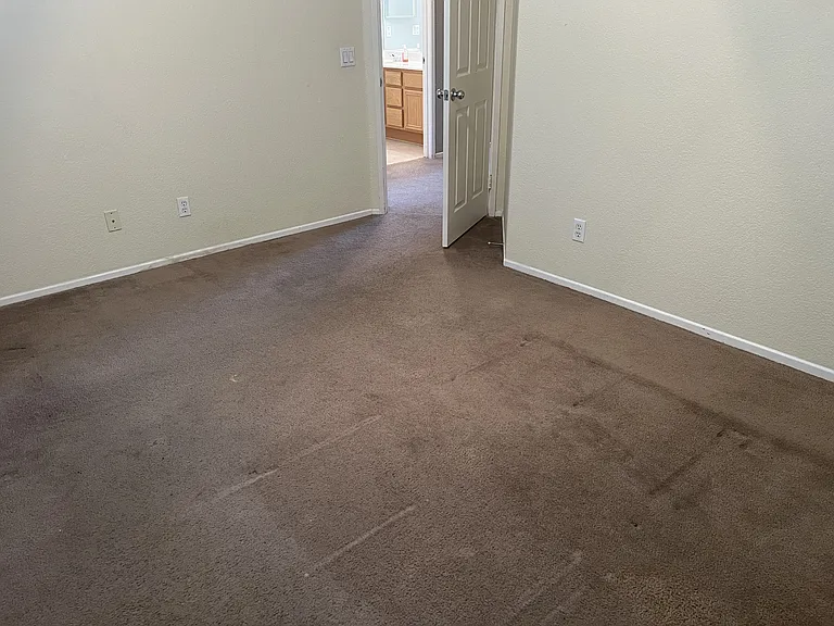 3627 E Avenue H10 — Photo 11