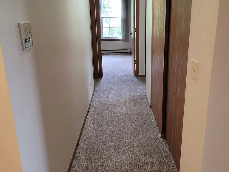 1924 Sylvan Way — Photo 11
