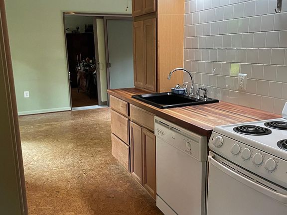 5th image of 5340 Black Oak Dr
