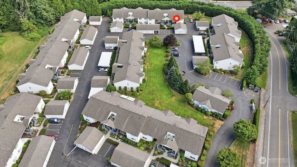 20617 28th Avenue W #D7, Lynnwood, WA - View 3