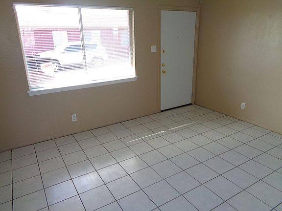 4th image of 8944 Norton St #8