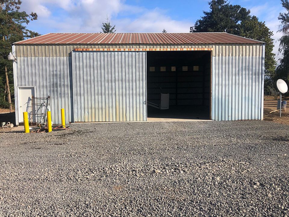 2nd image of 13870 Ehlen Rd NE