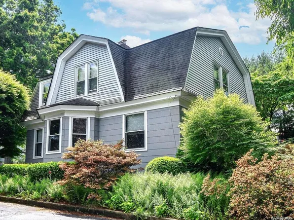 21 Mackey Avenue, Port Washington, NY 11050