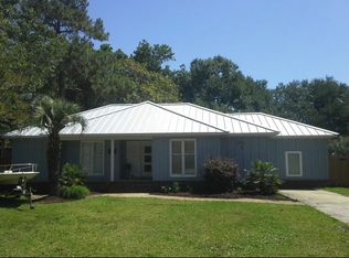 1444 Allen St, Mount Pleasant, SC 29464