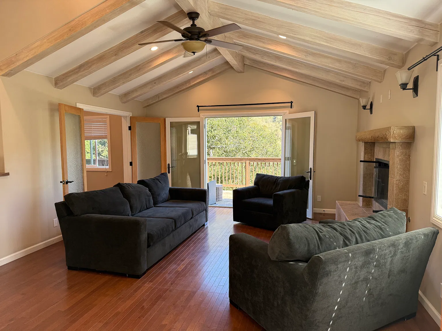 407 Conejo Rd — Photo 3