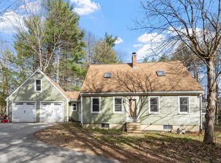 61 Beaver Pond Road, Weare, NH 03281-5801