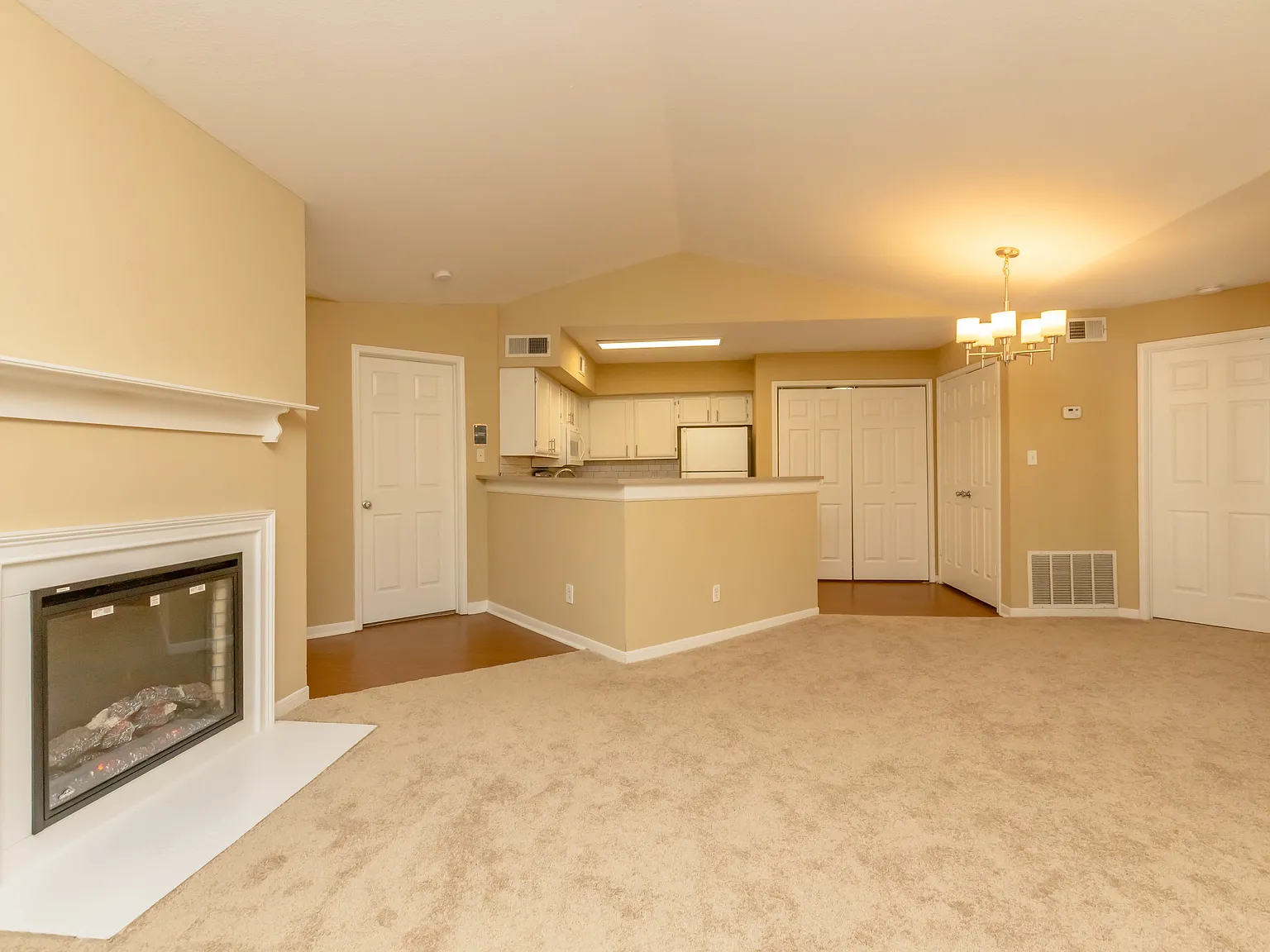 Arbor Station Apartments — Photo 4
