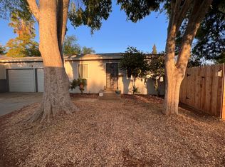 2847 Clover Ln, Sacramento, CA 95821