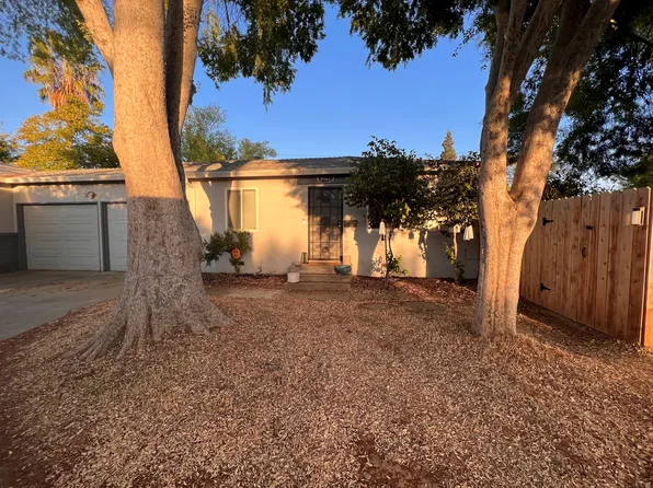 2847 Clover Ln, Sacramento, CA 95821