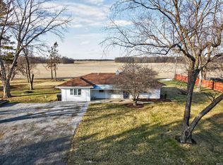 1439 Logan St, Auburn, IN 46706