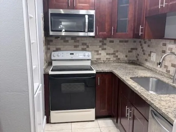 212 NW 46th Ct #212, Deerfield Beach, FL 33442