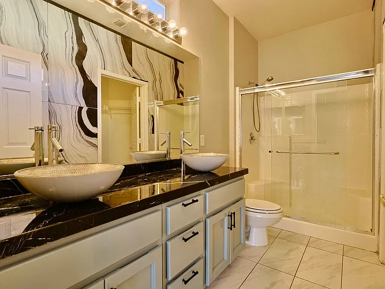 2503 Libretto Ave — Photo 20