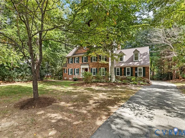 5800 Maple Brook Dr, Midlothian, VA 23112