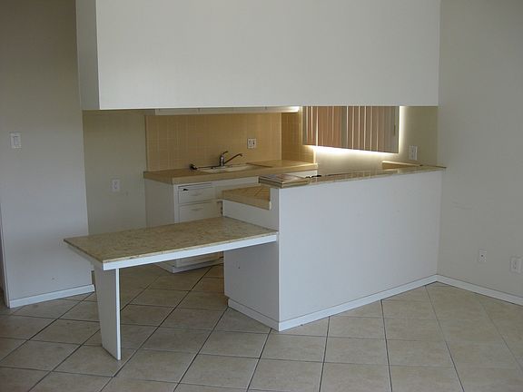 4th image of 3637 E 8th St APT 3