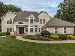 13 Ammerman Way, Chester, NJ 07930