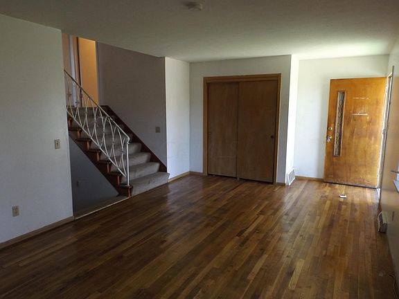 5th image of 935 S Weyant Ave #935