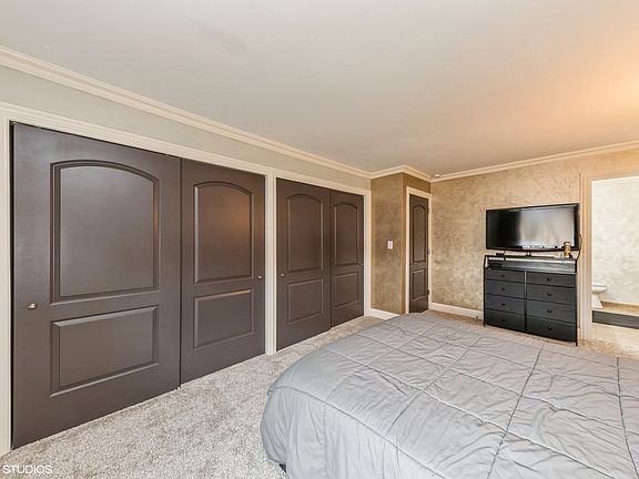 5th image of 2600 Brookwood Way Dr APT 303