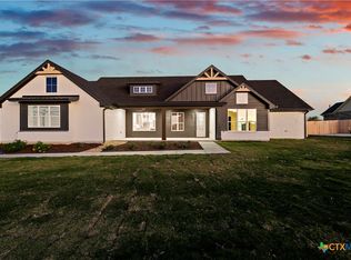 7925 Rock Crest Dr, Temple, TX 76502
